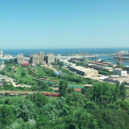 Harbor Black Sea Apartment- City Center Area Constanta Exterior photo